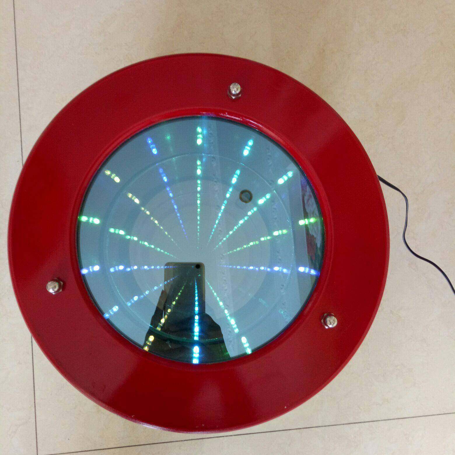 科学探究无尽的长廊光井时光隧道窥视无穷光学长廊光学反射彩灯长