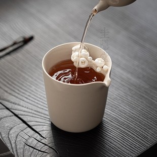 圭隐堂草木灰手工梅花陶瓷公x道杯家用复古泡茶匀杯公杯分茶器茶