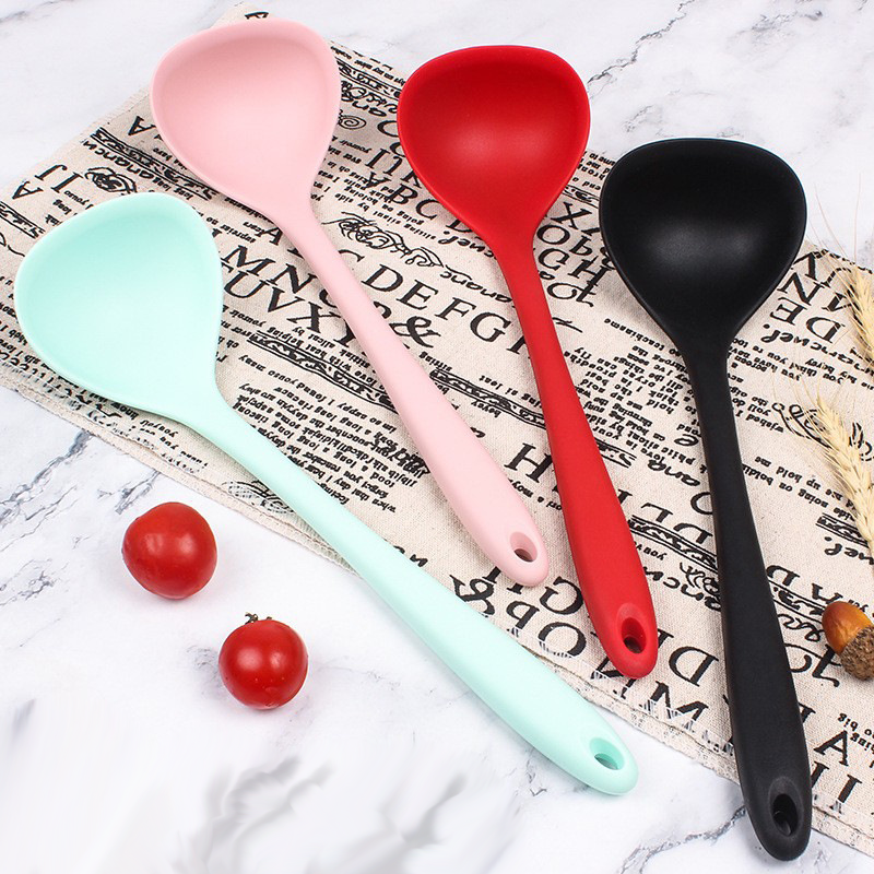 硅胶勺大汤勺和小汤勺耐热易清洁厨房勺适合烹饪和提供家居用品