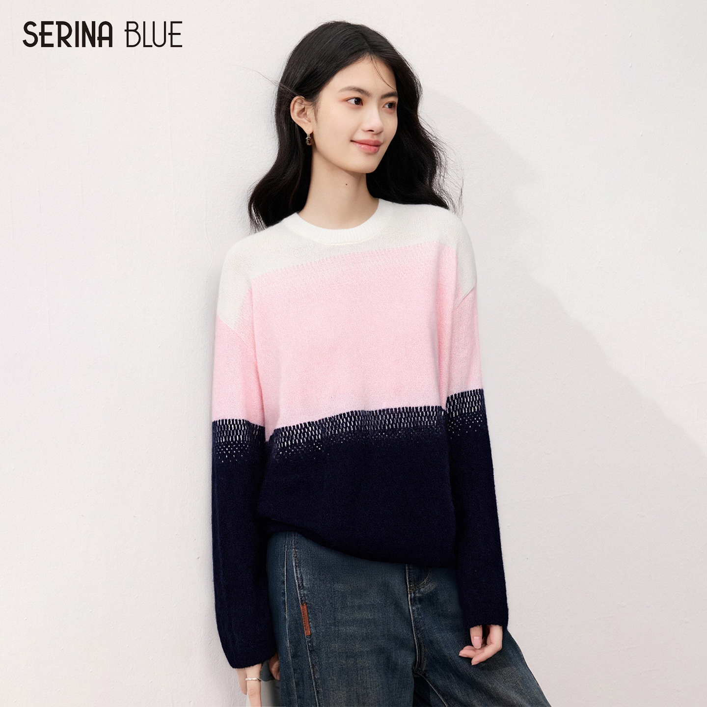 SeRinaBlue2025冬季新款气质撞色设计保暖女士薄款针织上衣羊毛衫