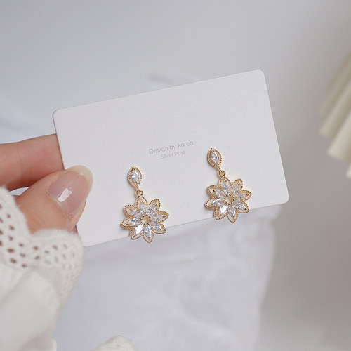 极速14K Real Gold Dainty Korean Flower Earrring for Women Bl