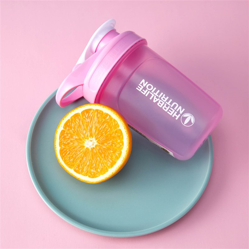 摇摇杯健身运动蛋白粉奶昔杯带刻度速摇杯创意可携式手摇搅拌水杯