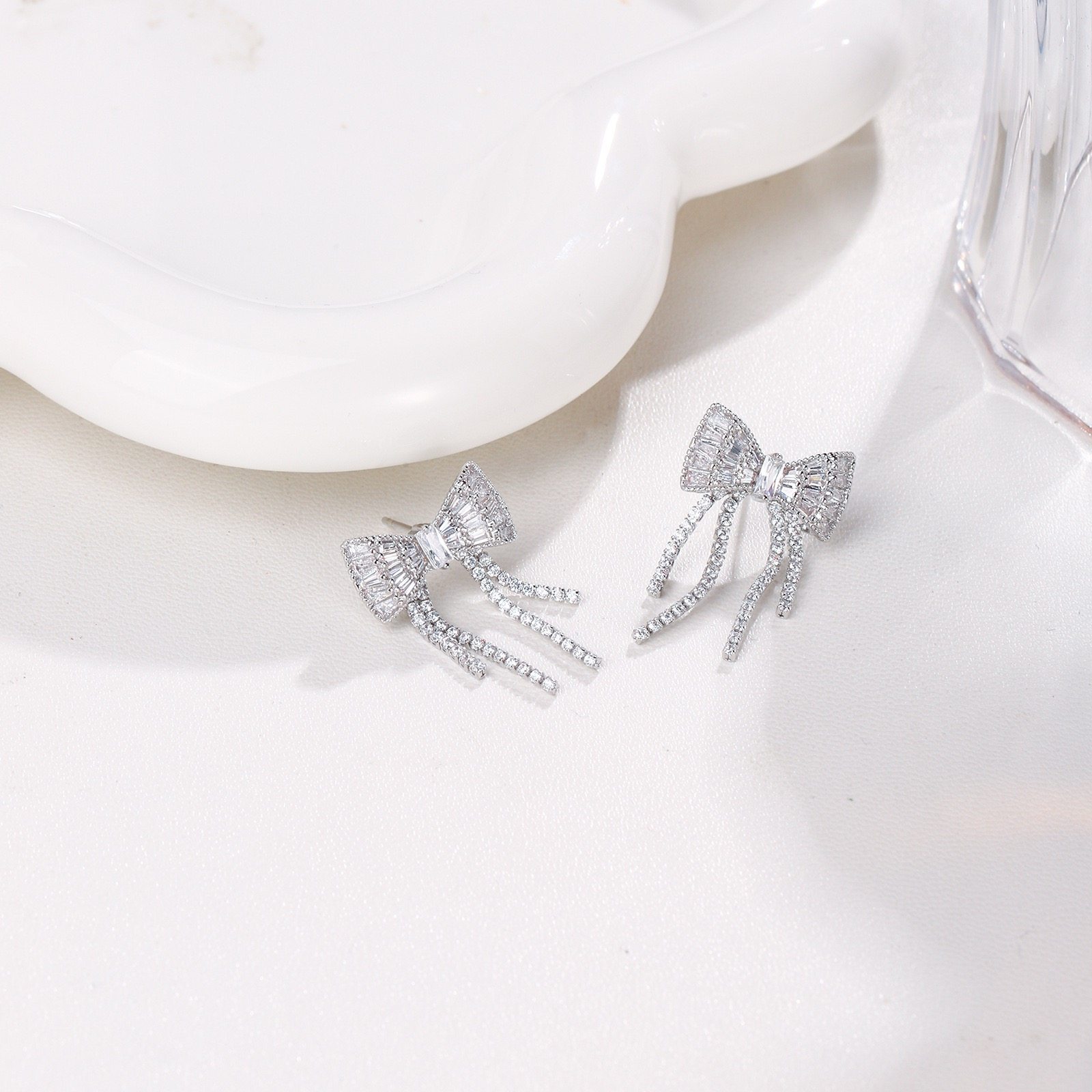 冷茶集饰蝴蝶结锆石流苏耳钉女小众设计感高级轻奢气质耳环耳饰,饰品/流行首饰/时尚饰品新,银饰耳饰,淘宝优惠券,粉丝福利购,淘宝优惠卷