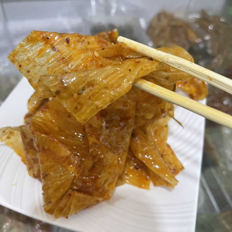 河北特产传统老式甜辣味辣条休闲豆条美味零食老式辣片下酒菜即食