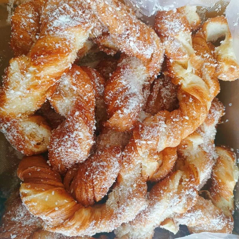 建春东北正宗椰蓉千层手撕麻花超软散装办公室网红小零食炸面食爆