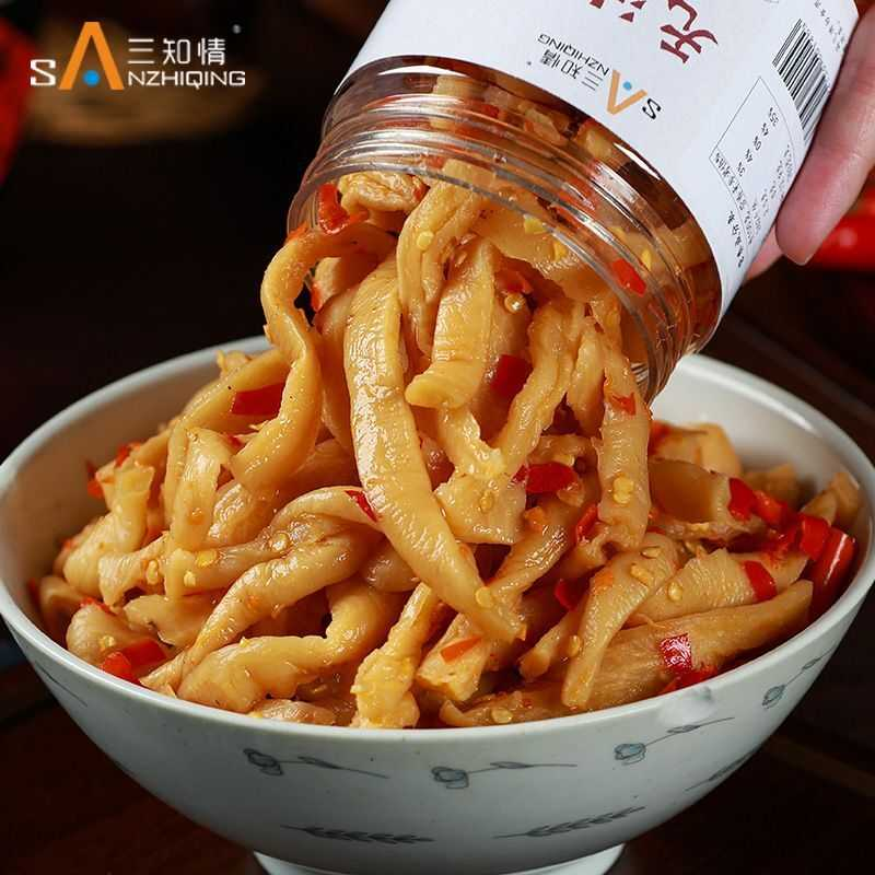 三知情无油爽口萝卜条香辣零食即食嘎嘣脆萝卜干下饭菜罐装咸菜