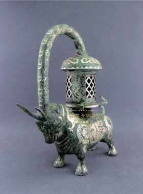 新品错银牛灯西汉青铜器铜灯红斑绿锈艺术品家居摆饰古典别墅大堂