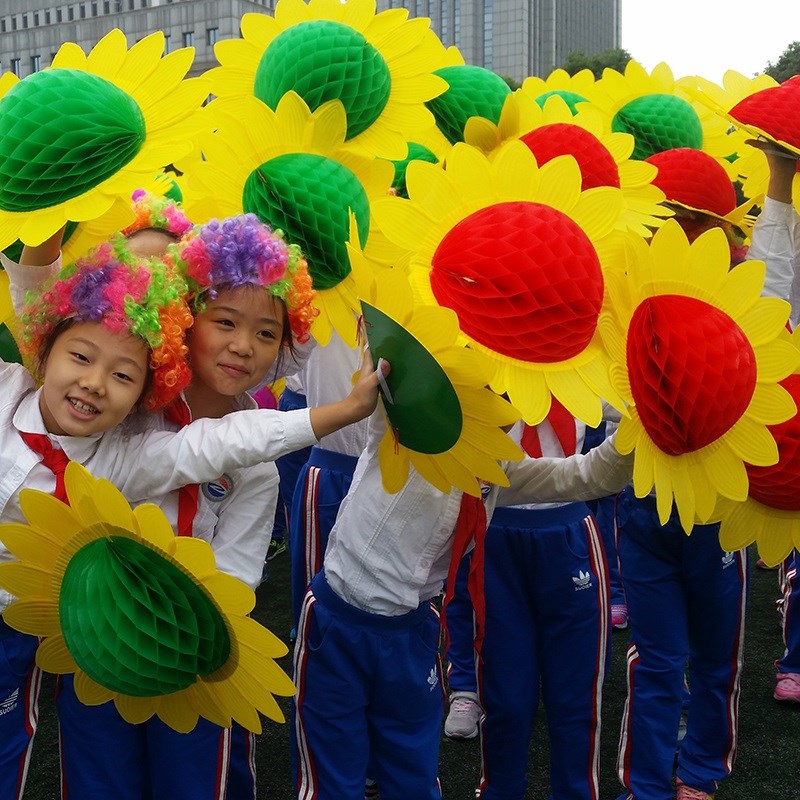 手翻花向日葵合唱花儿童舞蹈道具运动会入场开幕式折叠太阳花道具