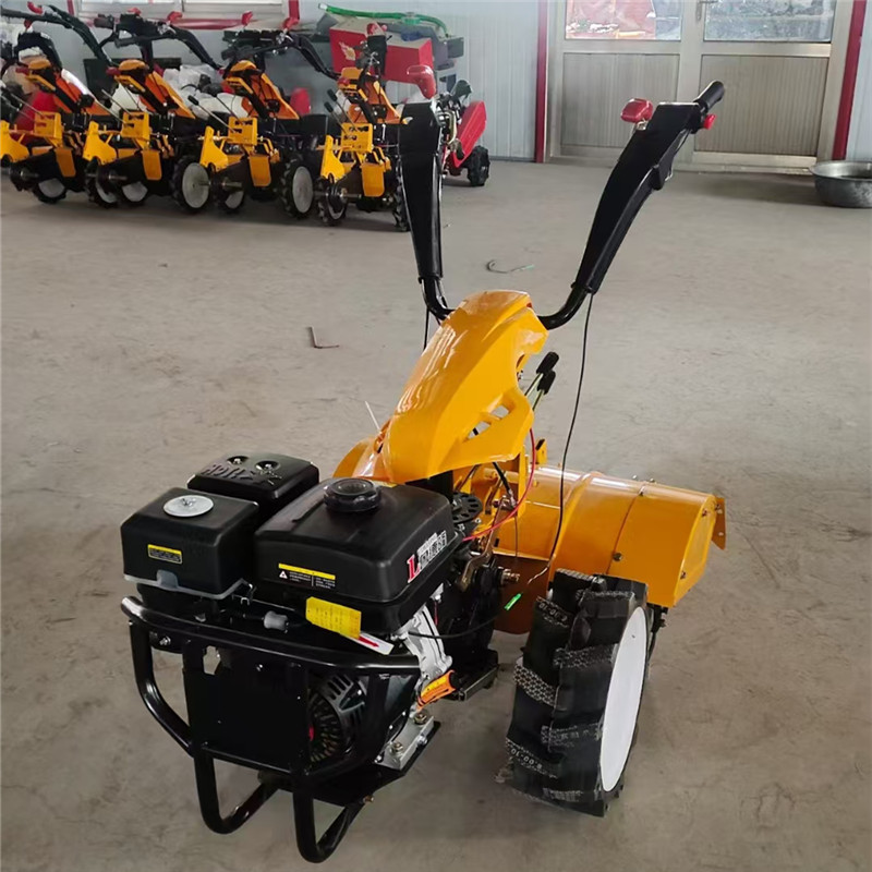 新式直连四驱微耕机自走开沟家用旋耕柴油款小型多功能耕地机