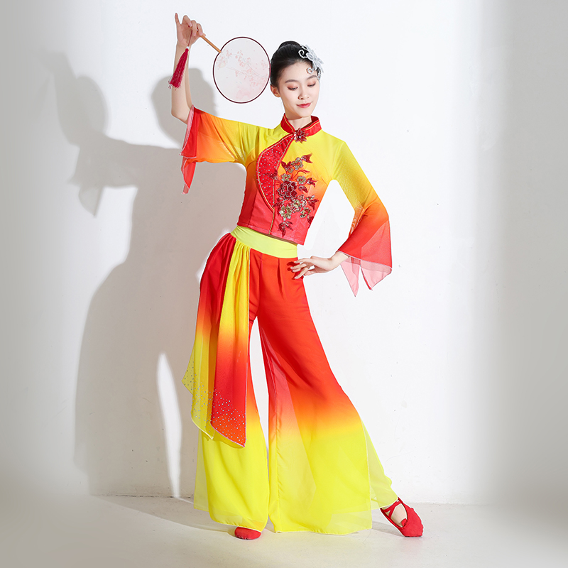 速发古典舞演出服飘逸2装2蹈新款打鼓服秧歌服扇子舞5服0中国风套