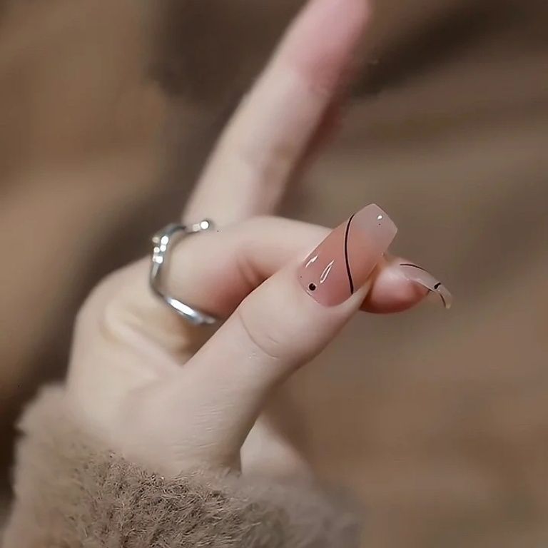 硬甲专用手工穿戴甲假指甲小众简约线美甲小红书纯欲风