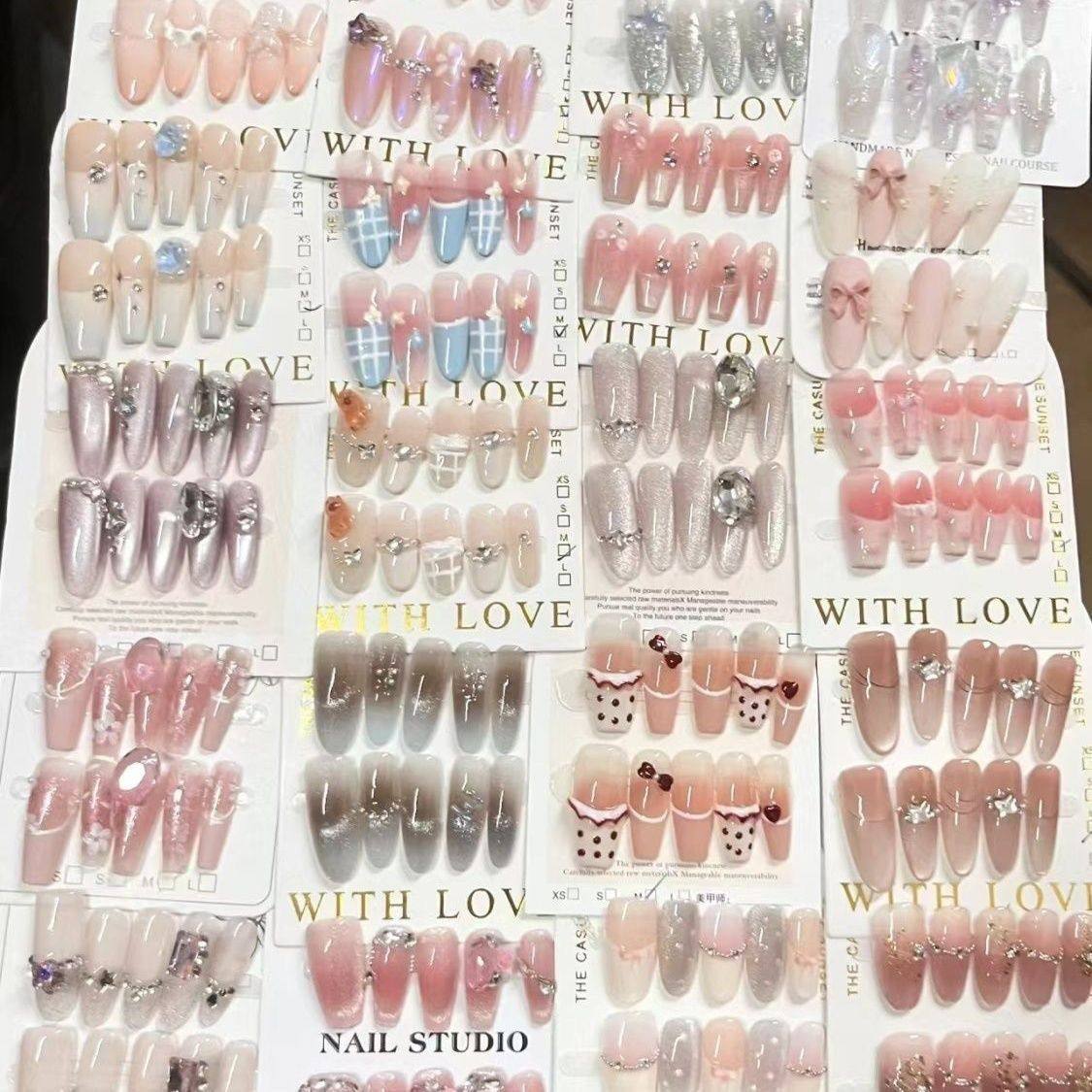 惊喜盲盒星钻穿戴甲多款福袋高性价比轻奢精选福袋美甲成品可拆卸,彩妆/香水/美妆工具,美甲工具,淘宝优惠券,粉丝福利购,淘宝优惠卷