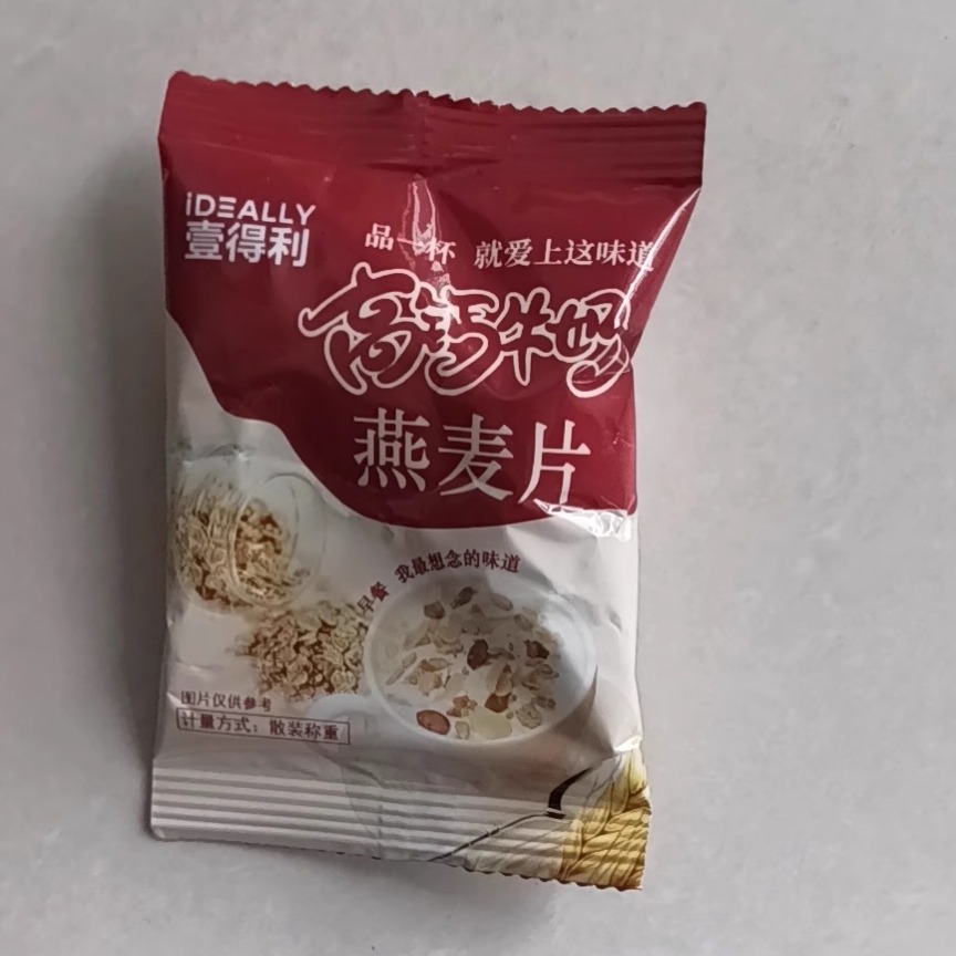 壹得利高钙牛奶燕麦片养胃中老年学生代餐营养饱腹整箱批发