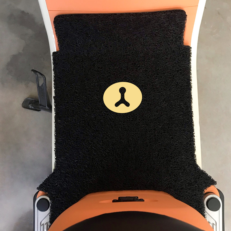 爱玛妮娜W260脚垫电动电瓶车AM500DQT-32K脚踩脚踏垫通用防水防滑