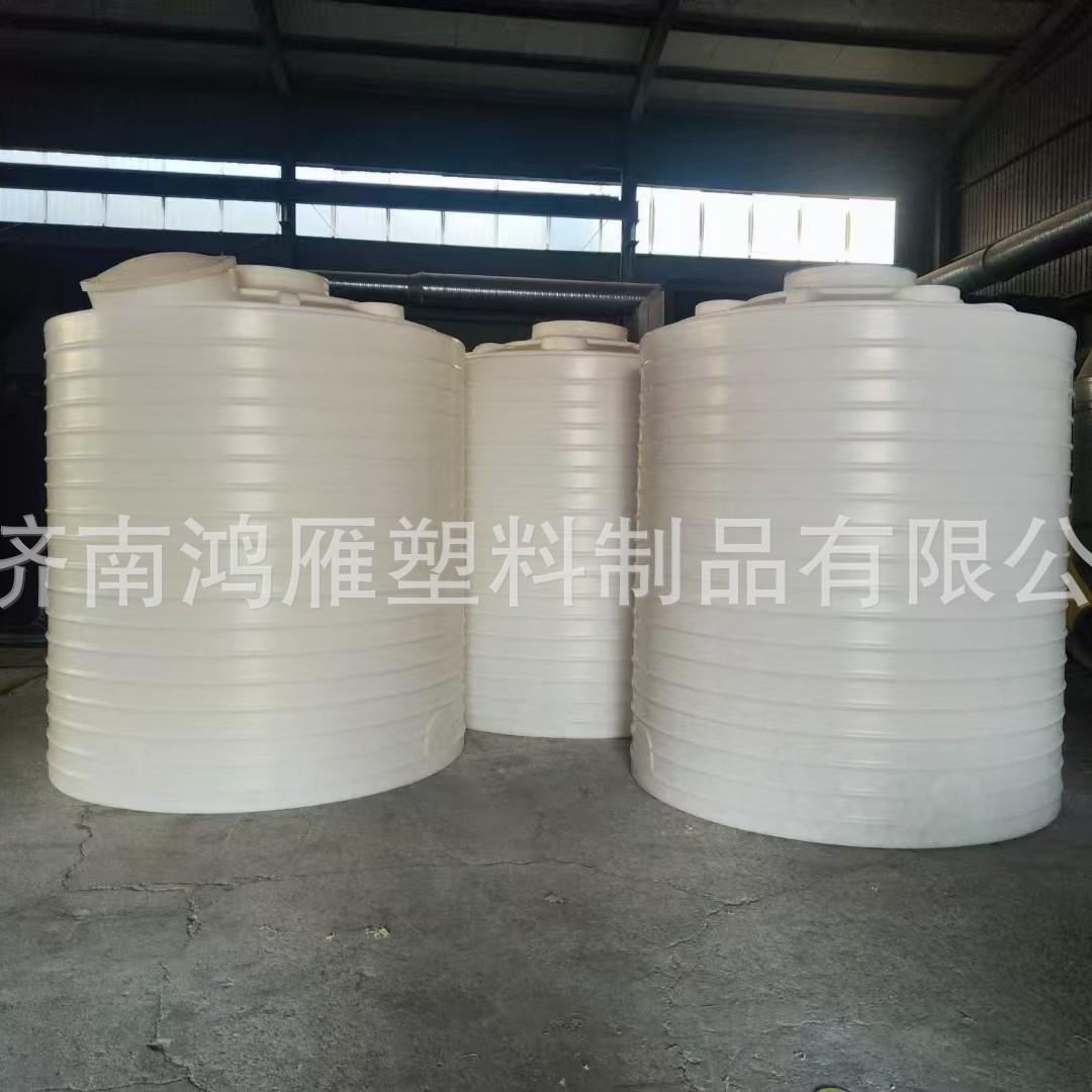 济南厂家直销10吨PE加药箱耐酸碱搅拌罐加药装置投药桶加药罐