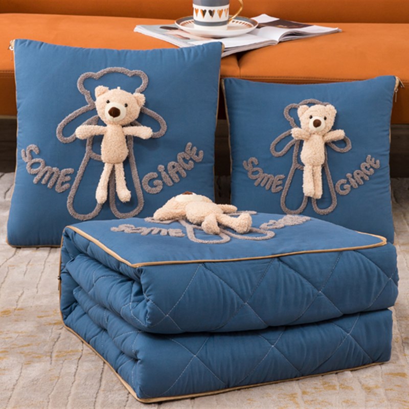 汽车抱枕车用被子两用新款车载毯子二合一枕头被沙发靠枕四季通用