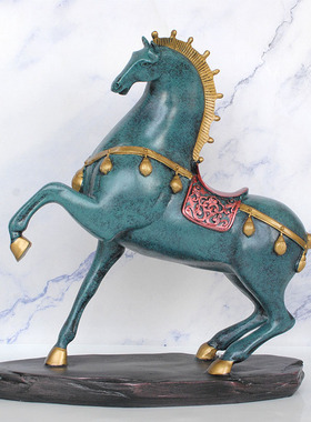 创意北欧家居装饰品客厅电视柜树脂马到成功欧式招财马摆件工艺品