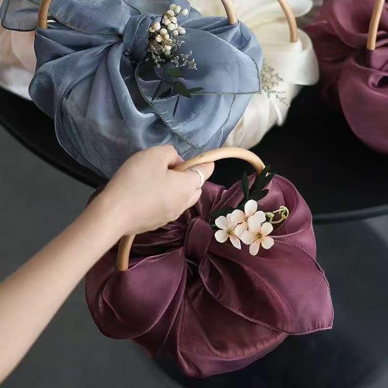 韩式礼品篮女神节结婚伴郎伴娘高档实用婚礼回礼纱艺包装精美礼物