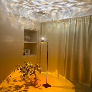 速发水波围氛纹灯客厅夕卧落投影落地灯日室直播装 饰房间落日灯