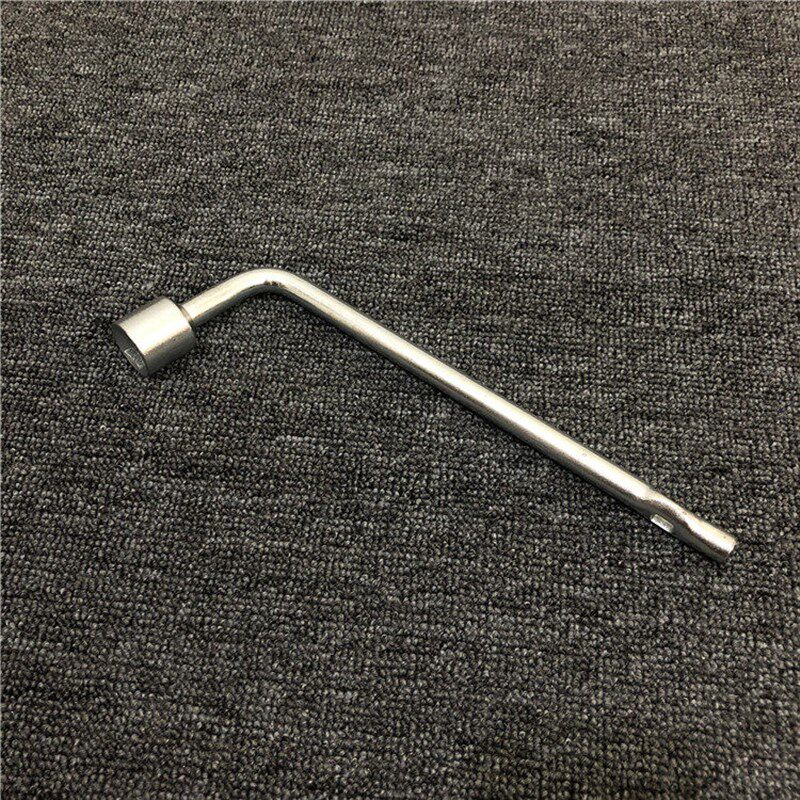 速发骐达颐达轩逸骊威蓝鸟车轮螺丝扳手套筒千斤顶摇臂前杠拖车钩