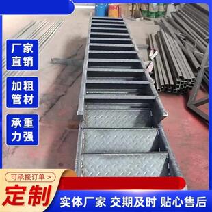 基坑斜爬钢梯 工地建筑施工临时上下钢爬梯斜梯 基坑安全防护斜梯