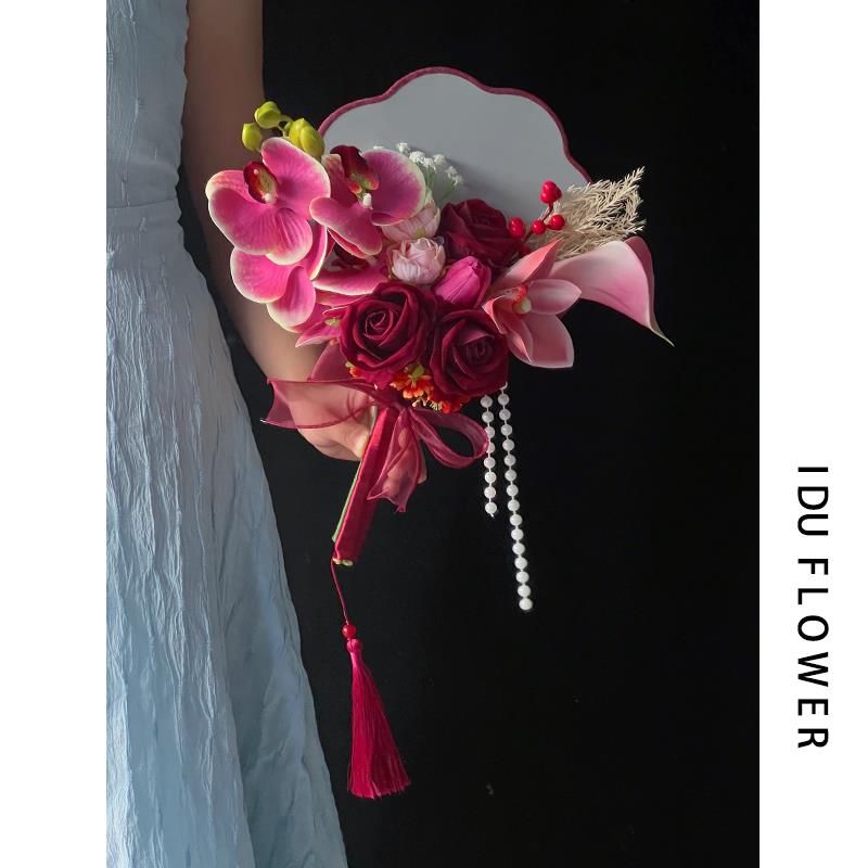 中式新娘手捧花复古红婚礼团扇拍照道具结婚送闺蜜中国风喜扇子