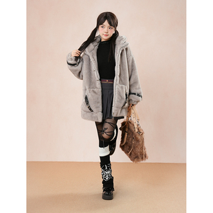 萌宅系可爱老鼠毛绒上衣秋冬新款毛毛亚比暗黑朋克皮扣小众短外套