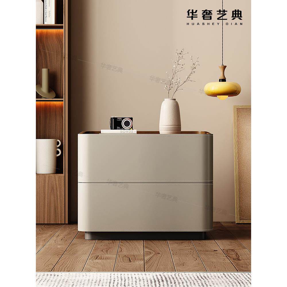 意大利极简主义马鞍皮革床头柜现代极简主义设计师床头柜卧室高端