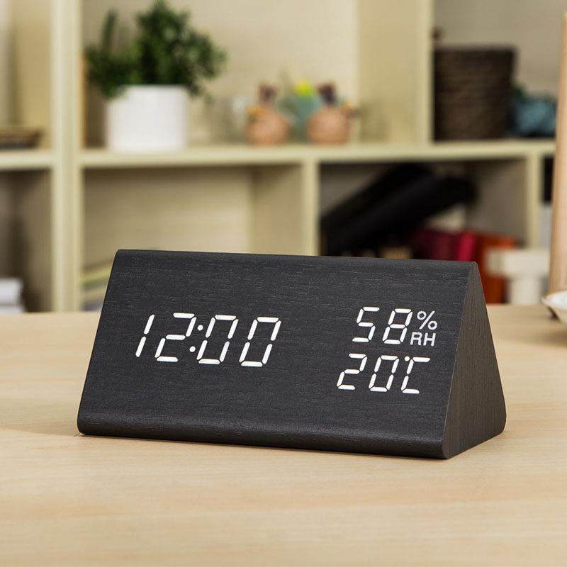 闹钟创意充蓄电子时钟夜光静音学生床头座钟儿童复古闹表温湿度计,家居饰品,台钟/闹钟,淘宝优惠券,粉丝福利购,淘宝优惠卷