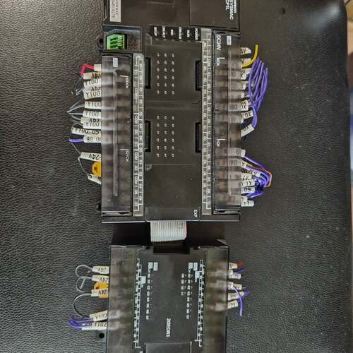 可议价PLC CP1L-EM40DT-D 800