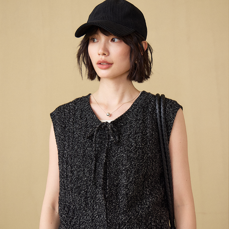 华吉言【船桨】简约风100羊毛百搭亲肤舒适毛衣针织马甲