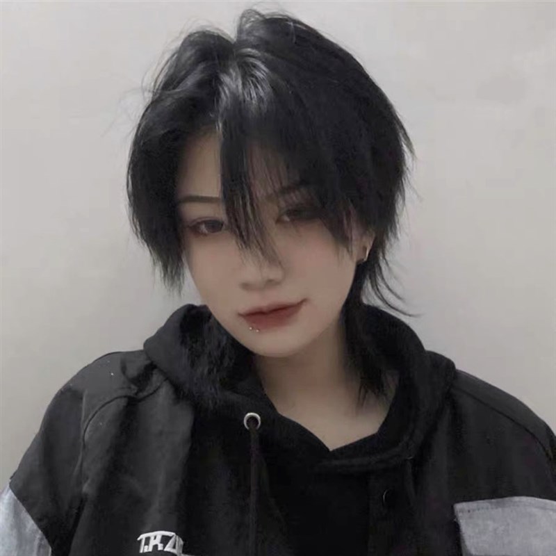 鲻鱼头假发男韩版帅气短发狼尾时尚蓬松自然男女通用短直发假发套