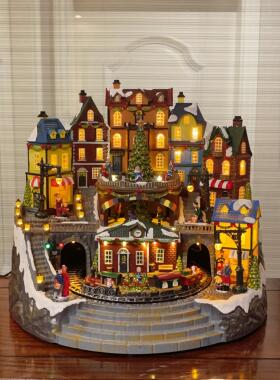 新品美国LEMAX豪华火车小镇音乐盒摆件圣诞节生日礼物高级摆件