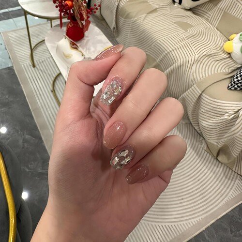 手工定制成品假指甲贴片香槟碎钻美甲显白可拆卸穿戴甲孕妇新娘