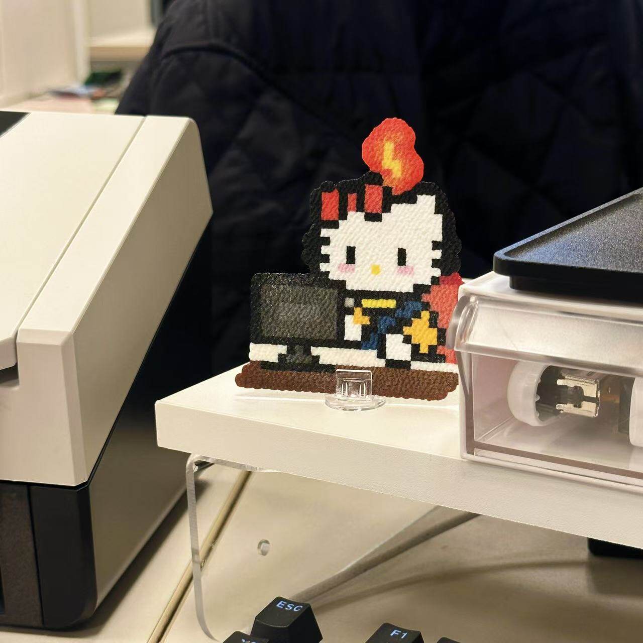 拼豆亚克力立牌固定夹diy成品拼豆底座固定立式透明工位装饰摆件图片