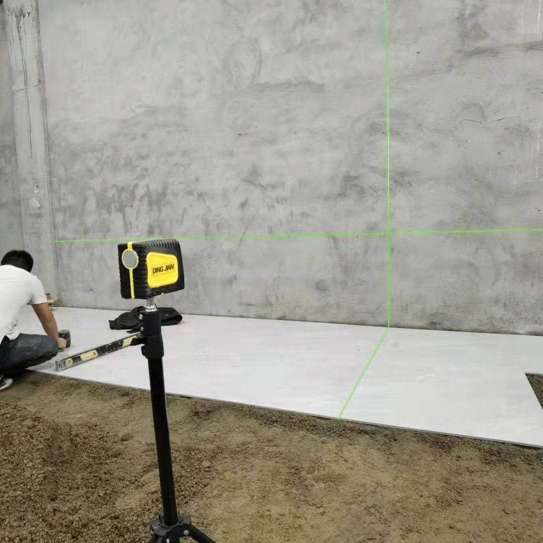 户外水平仪绿光2线高精度贴墙贴地仪激光红外线强光细线自动调平,五金/工具,水平仪,淘宝优惠券,粉丝福利购,淘宝优惠卷