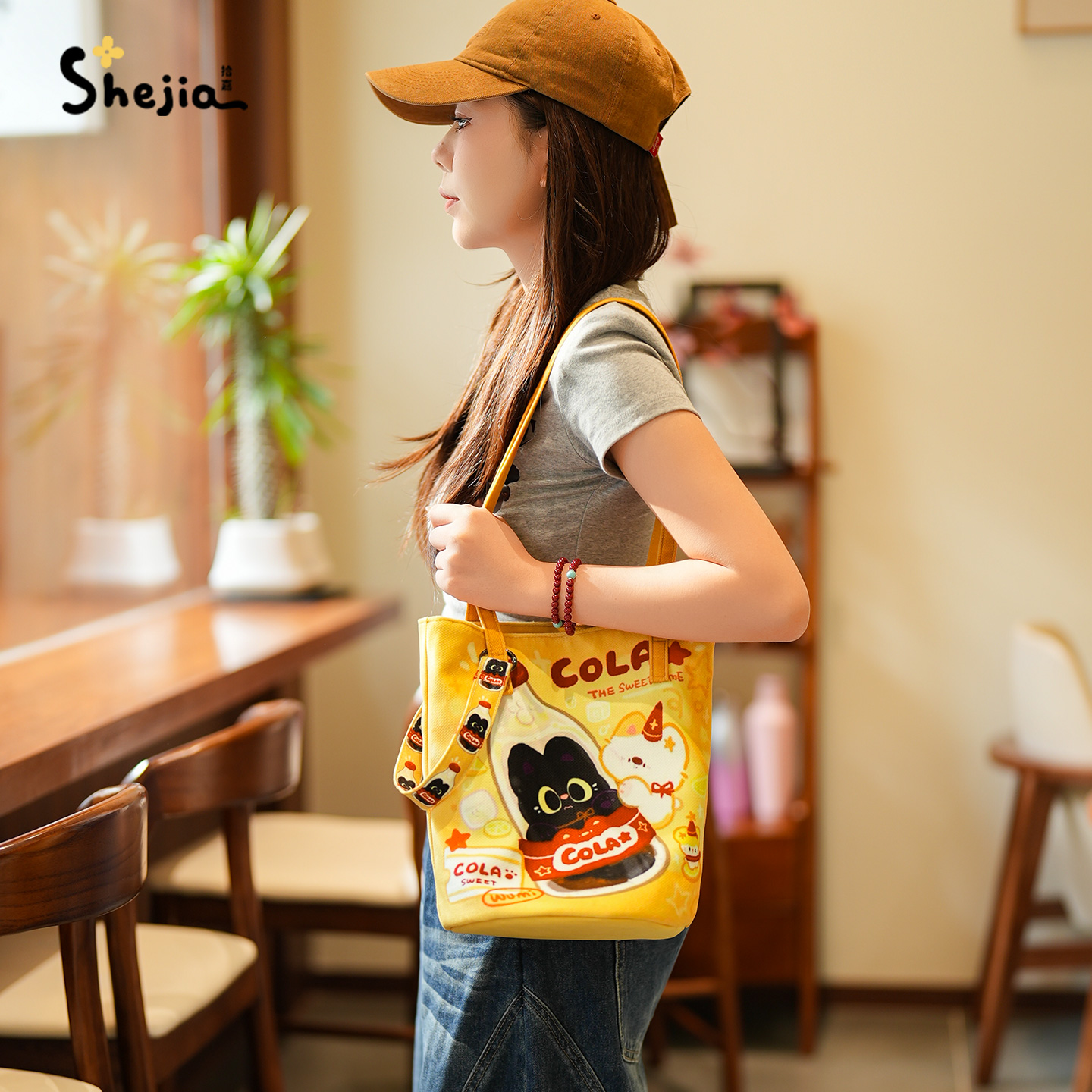 2025年新款女士斜跨水桶包