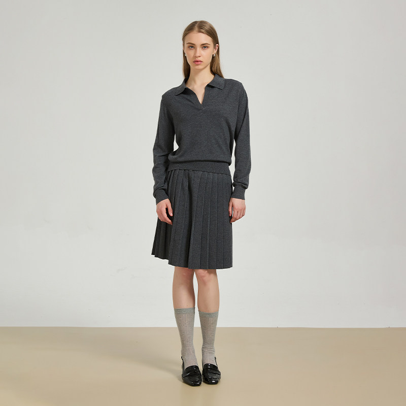 Petit Bari 简约高阶POLO领针织上衣半裙百褶裙套装女