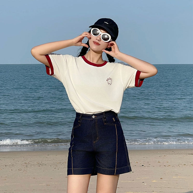 懒人必入！T恤+牛仔短裤套装 简约时尚一键搞定