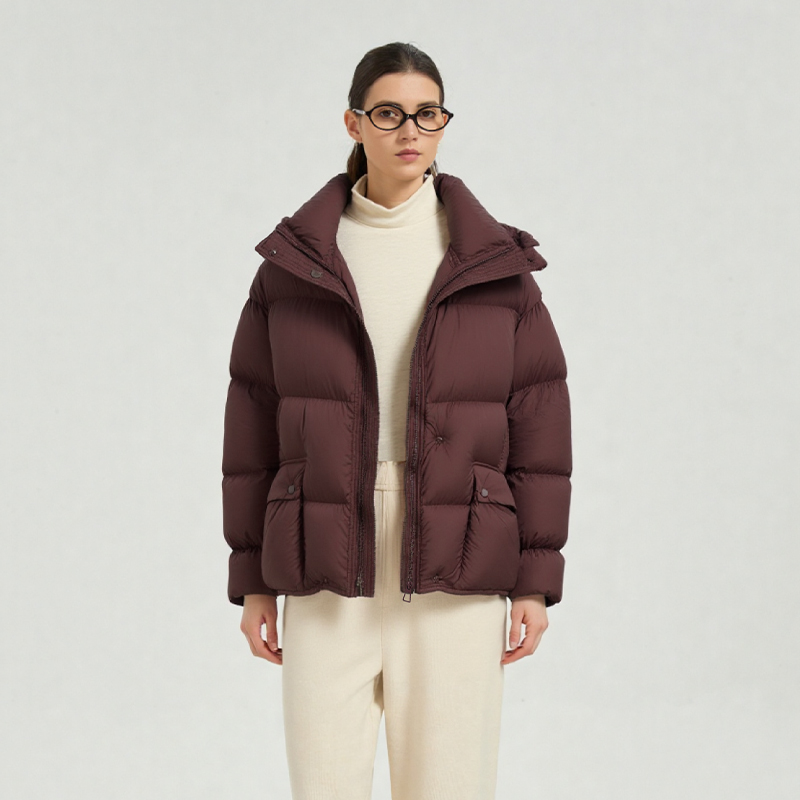 Petit Bari简约连帽口袋泡芙羽绒服外套女 秋冬保暖
