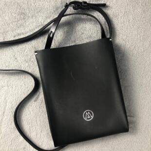 剪刀包发型师专用斜挎包简约高级美发工具包日系真皮剪发包