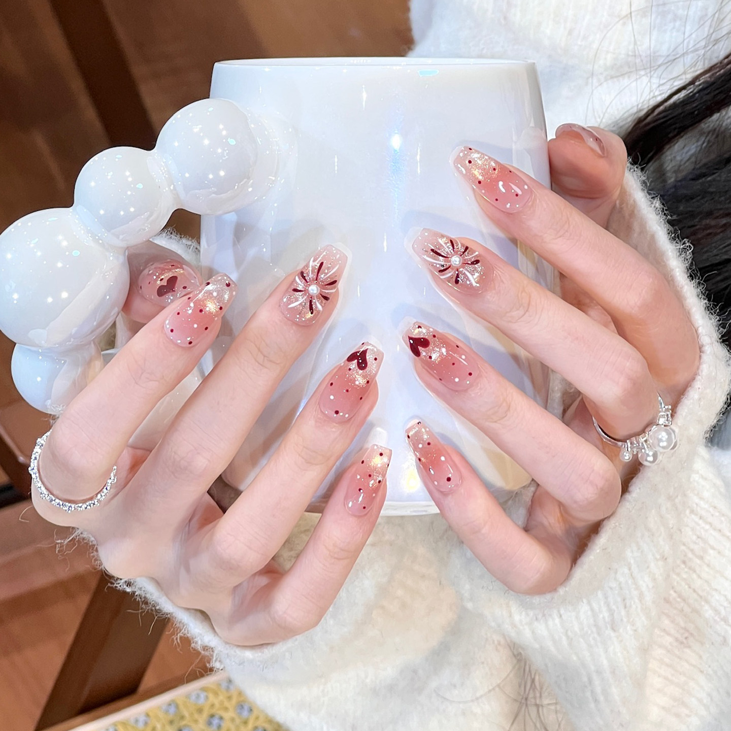 植兔爱心烟花美甲穿戴甲高级感猫眼短款新年波点显白美甲手工贴片,彩妆/香水/美妆工具,穿戴甲/甲片,淘宝优惠券,粉丝福利购,淘宝优惠卷