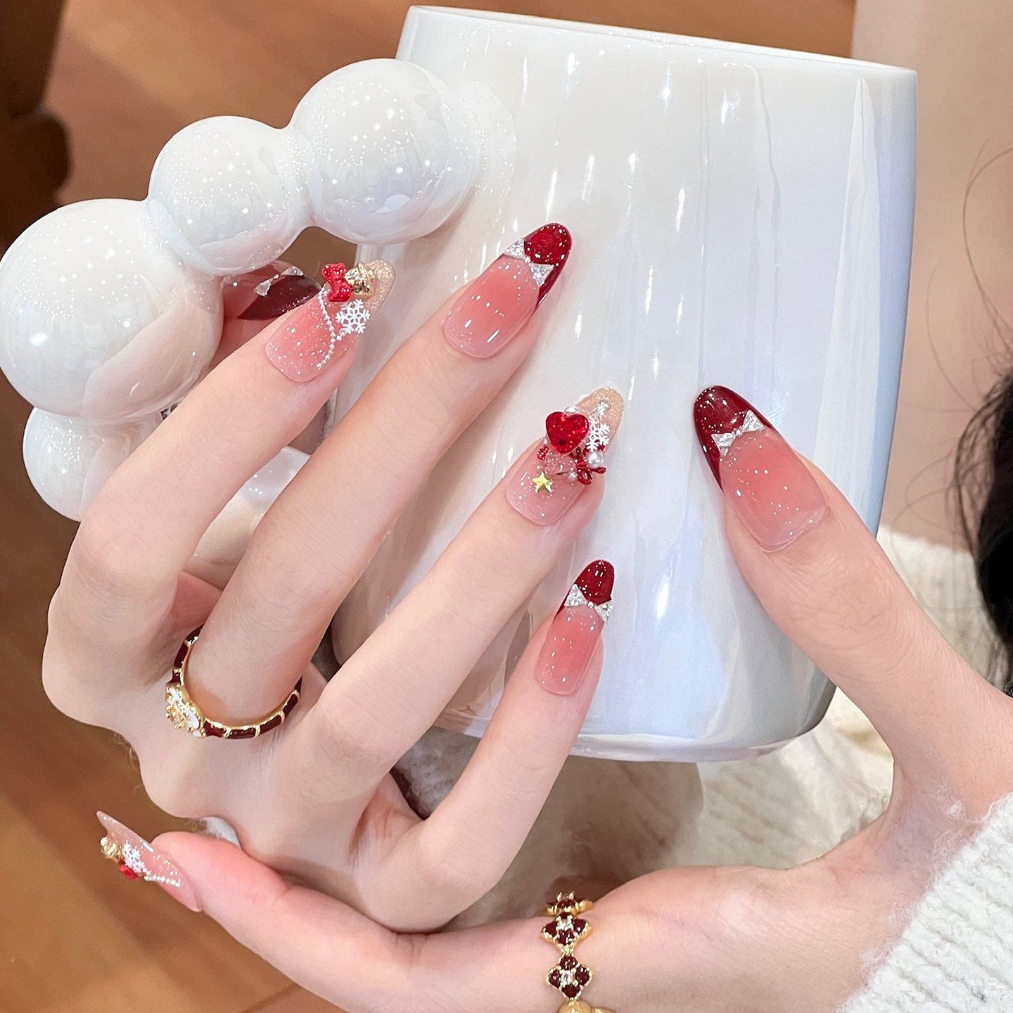 植兔穿戴甲中长款2026新年款法式红色美甲裸色显白杏仁高级感贴片,彩妆/香水/美妆工具,穿戴甲/甲片,淘宝优惠券,粉丝福利购,淘宝优惠卷