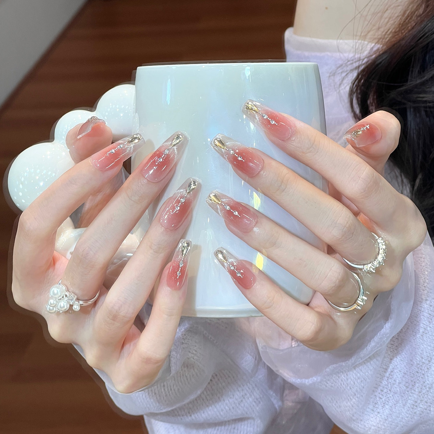 植兔纯手工穿戴甲鎏金高品质2025新款春夏高级感微笑猫眼显白美甲,彩妆/香水/美妆工具,穿戴甲/甲片,淘宝优惠券,粉丝福利购,淘宝优惠卷