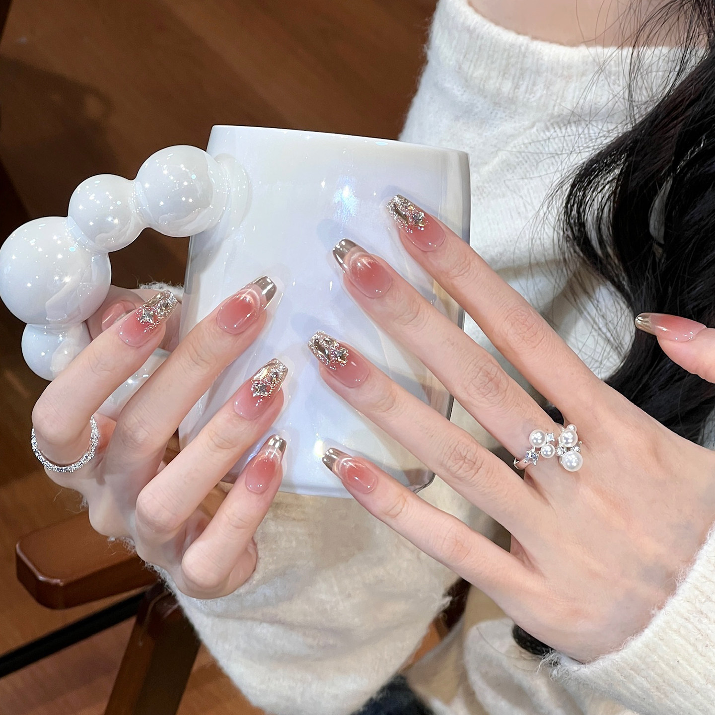 植兔手工穿戴甲短款魔镜粉高级感香槟法式猫眼美甲秋冬显白指甲贴,彩妆/香水/美妆工具,穿戴甲/甲片,淘宝优惠券,粉丝福利购,淘宝优惠卷