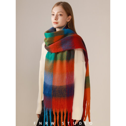 彩虹格马海毛围巾女冬季保暖围脖