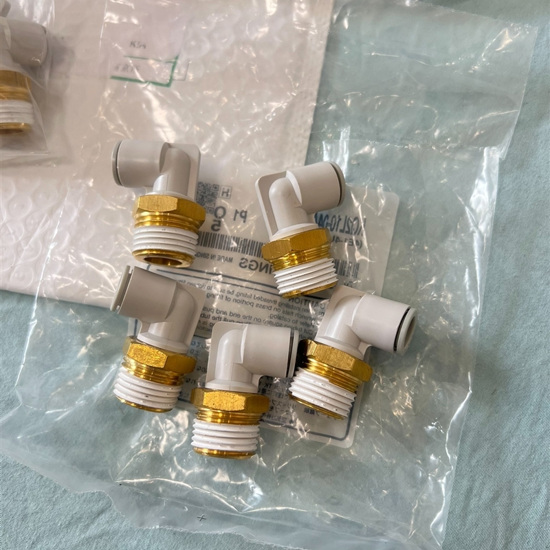 新品新品气管接头KQ2L1004AS,J全新没有使用过,实物请品