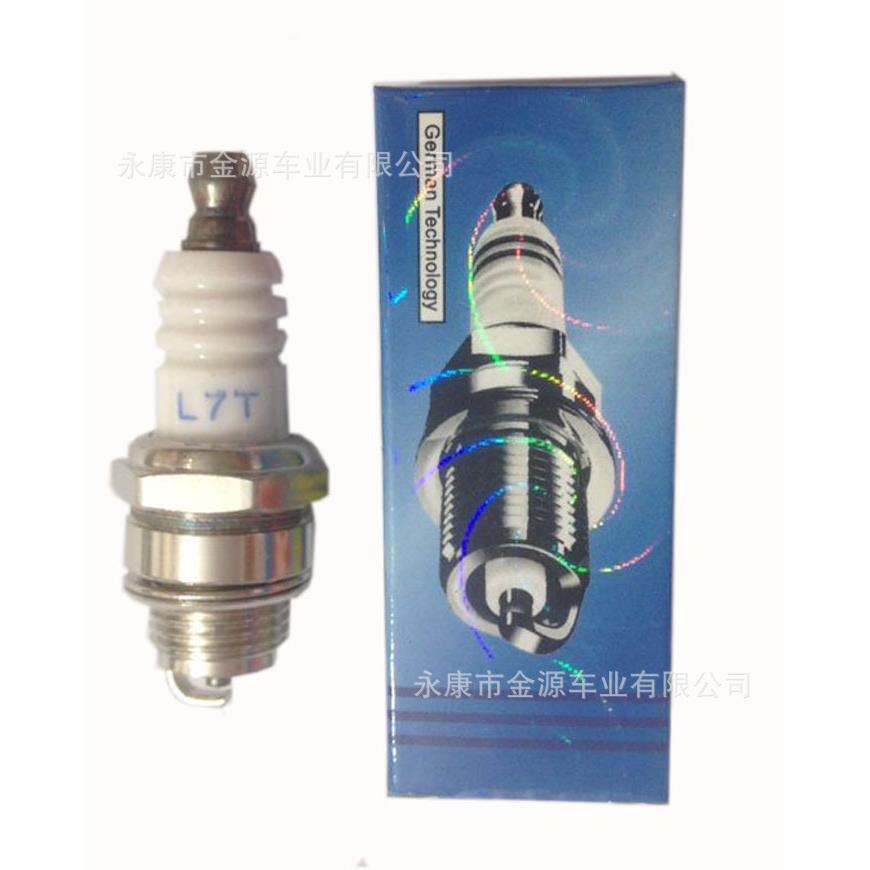 L7TC火花塞 2冲程火花塞2冲发动机小跑车小越野49cc火花塞