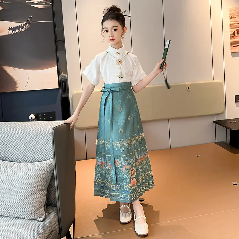 女童中古装改良马面裙套装女孩