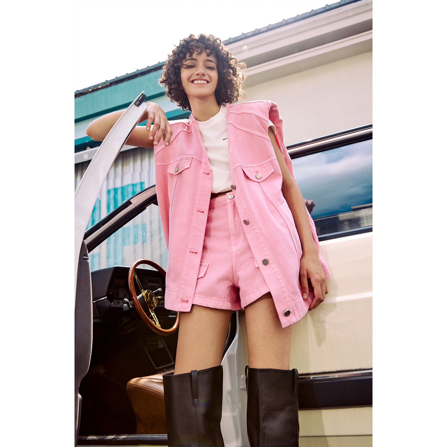 设计师款高腰直筒水洗牛仔短裤女